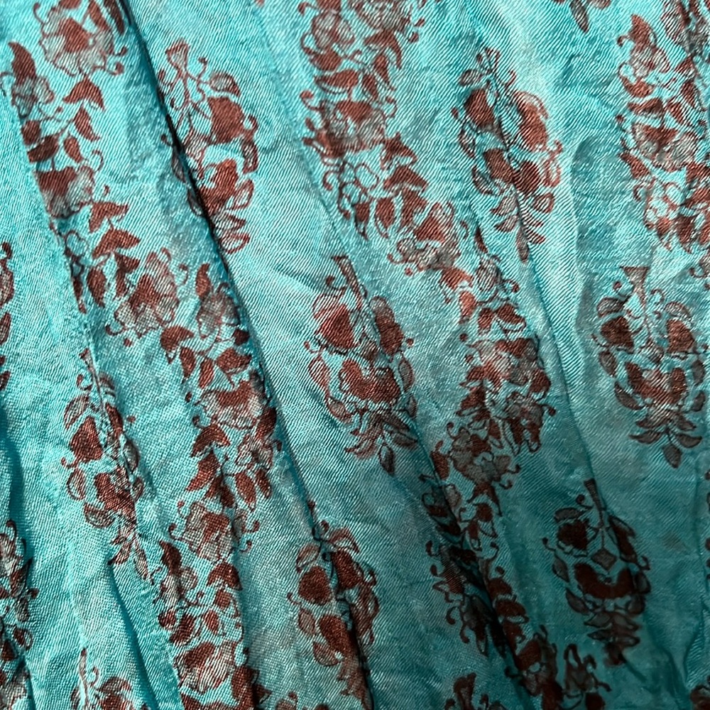 Green Sewn kimono, blue/pink/black beautiful crepe size “2” 75% recyc… - Picture 4 of 6